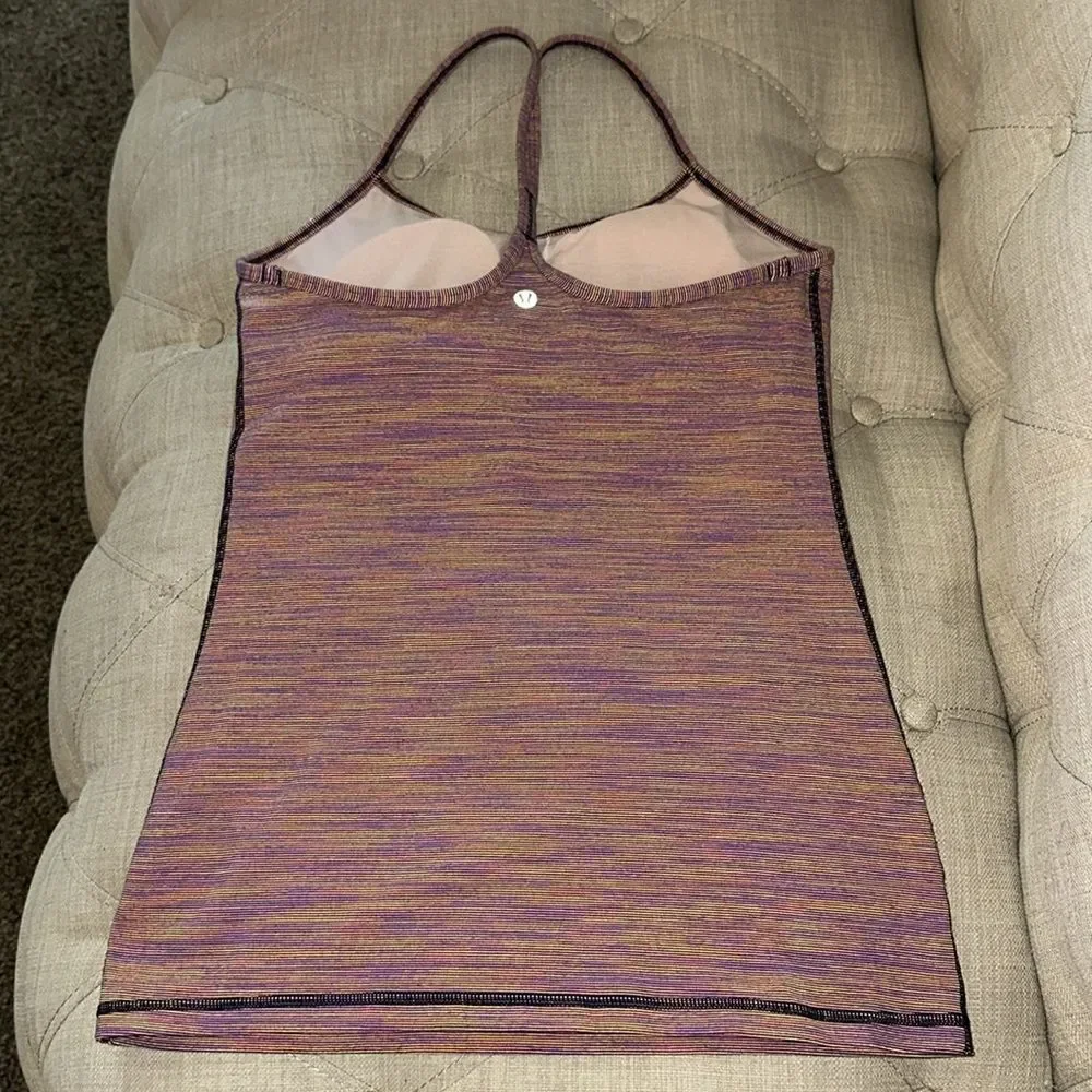 Lululemon - Picture 6 of 14